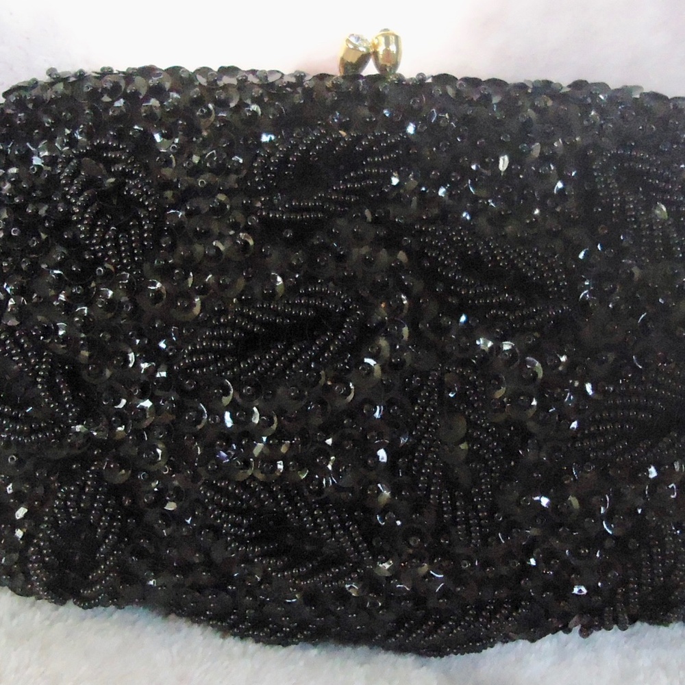 Vintage black seed bead sequined  purse/clutch